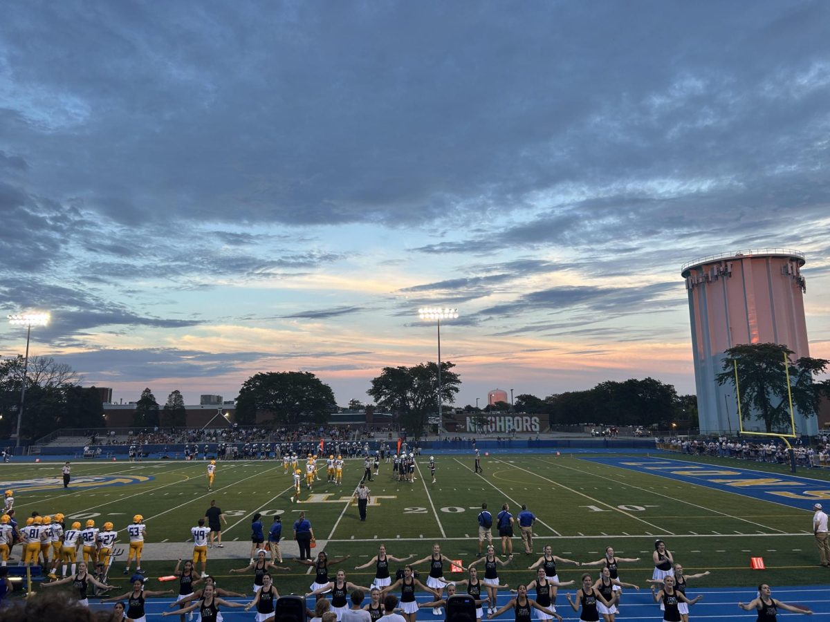 Sunset over Bennett Field during varsity football game on Aug. 30 (Schmidt/LION).