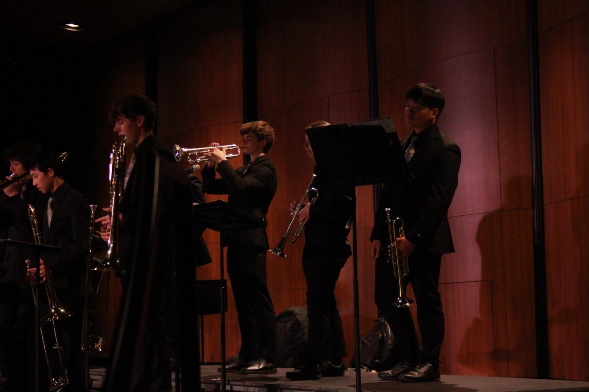 Jazz ensemble members perform at concert, Oct 10 (Schmiet/LION)

